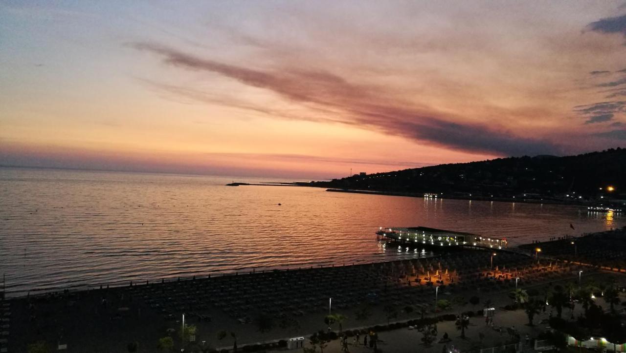 Nada Seaview Apartment Shëngjin Exteriér fotografie