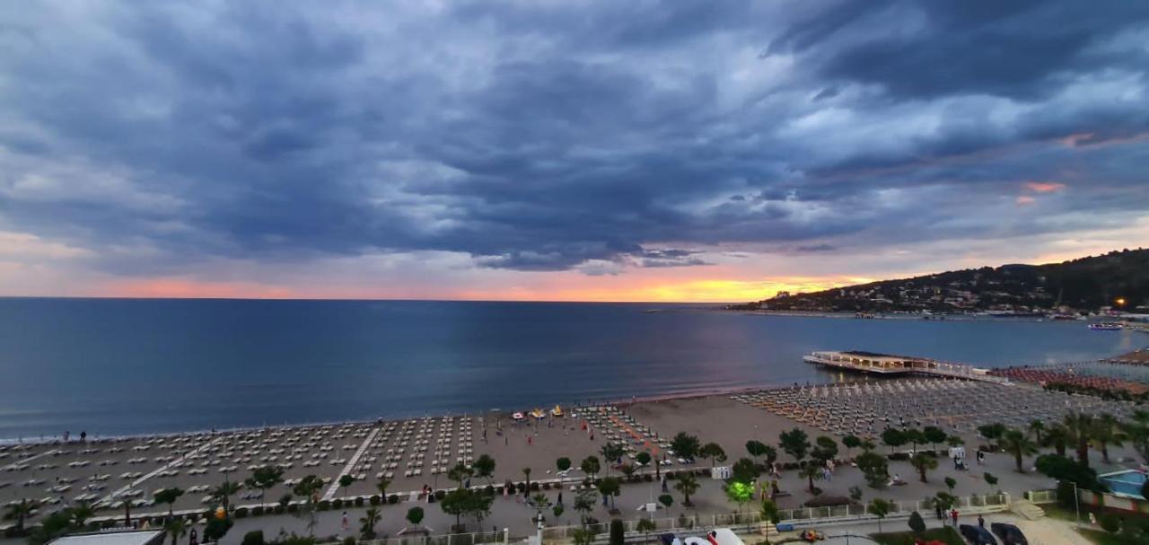Nada Seaview Apartment Shëngjin Exteriér fotografie